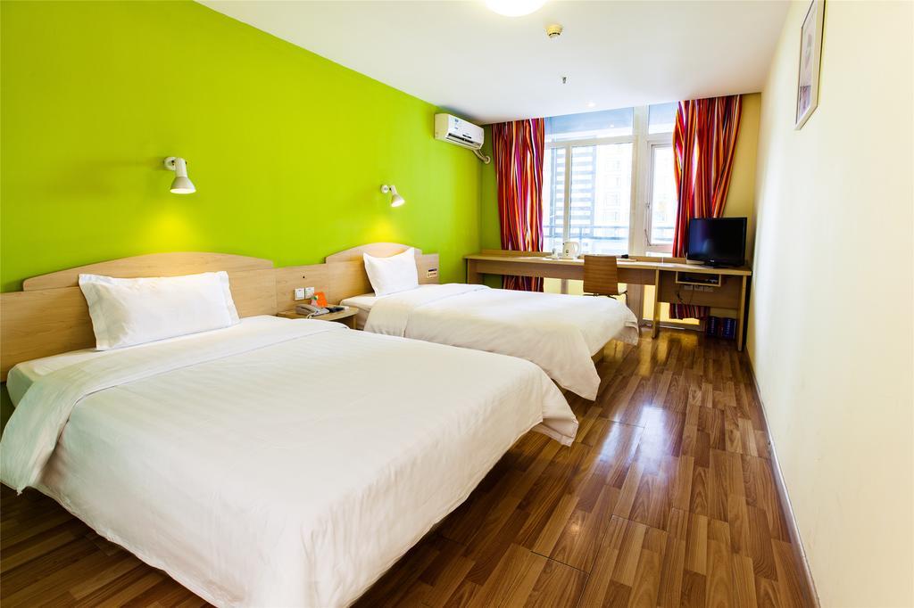 7Days Inn Sanya Phoenix Island Eksteriør billede